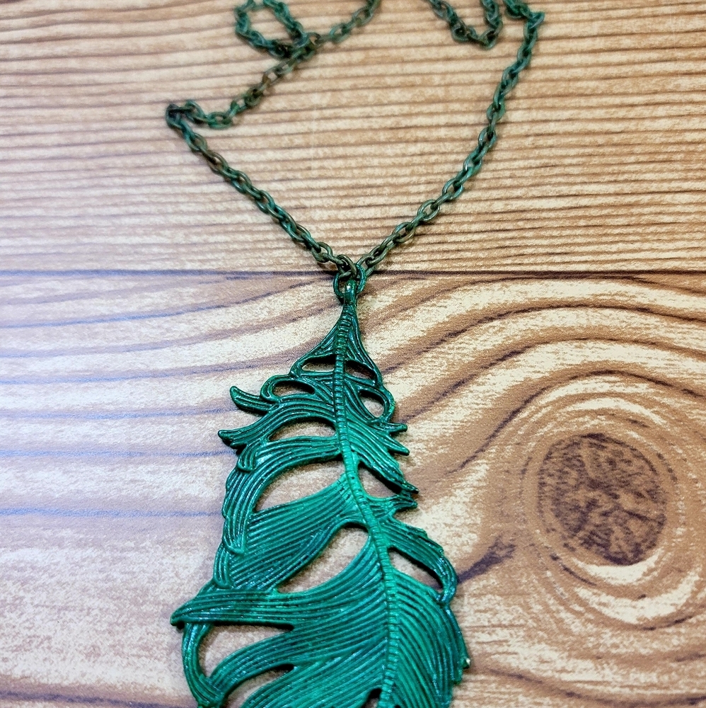 Vintaj Patina Jade Leaf Necklace